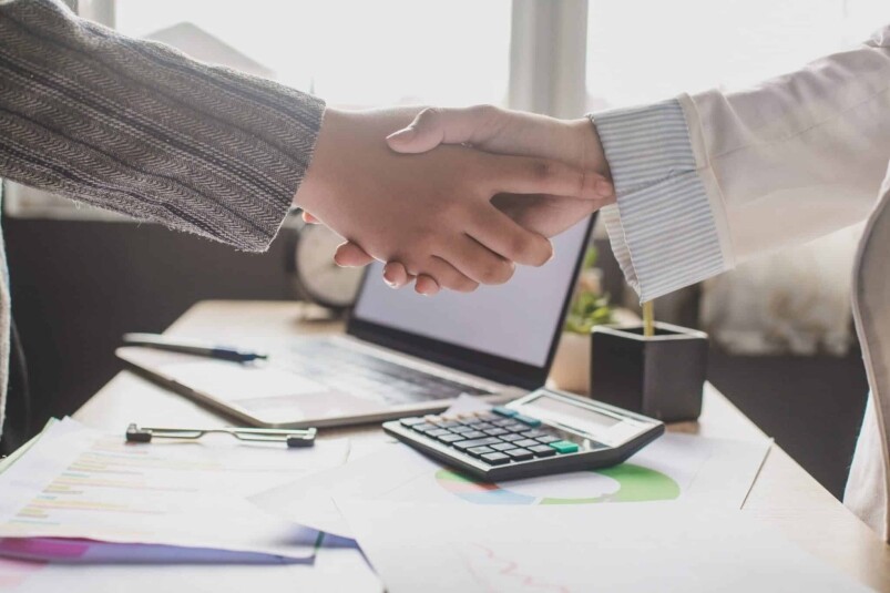how-to-build-trust-with-your-team-scaled how to build trust with your team